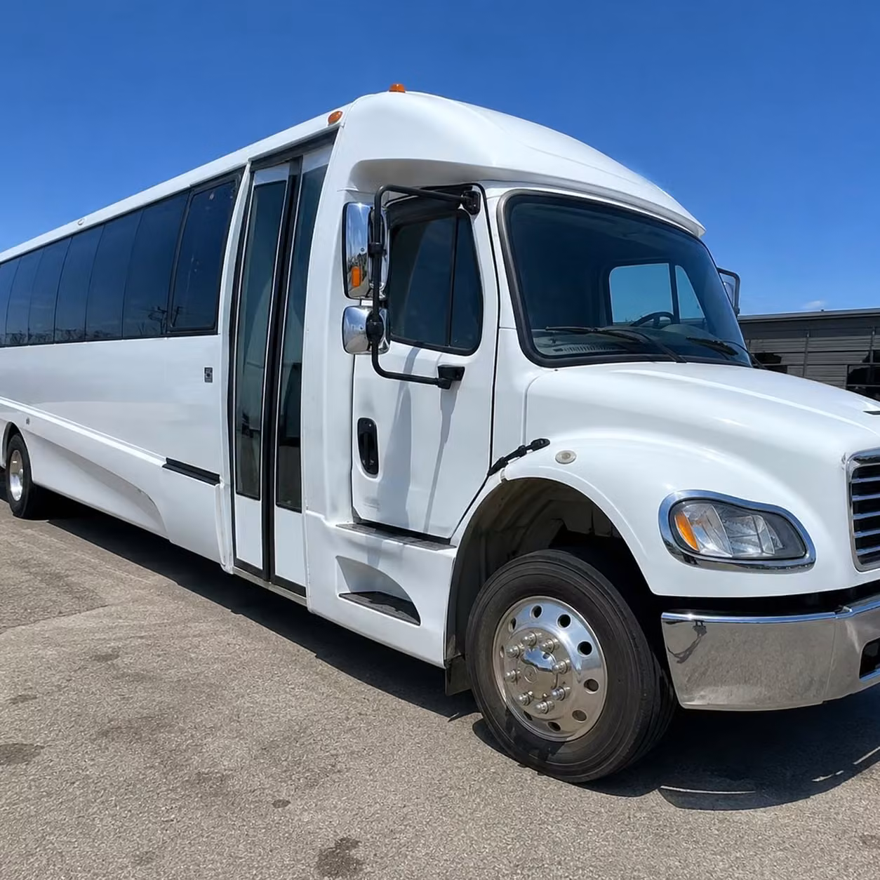 20 passenger minibus