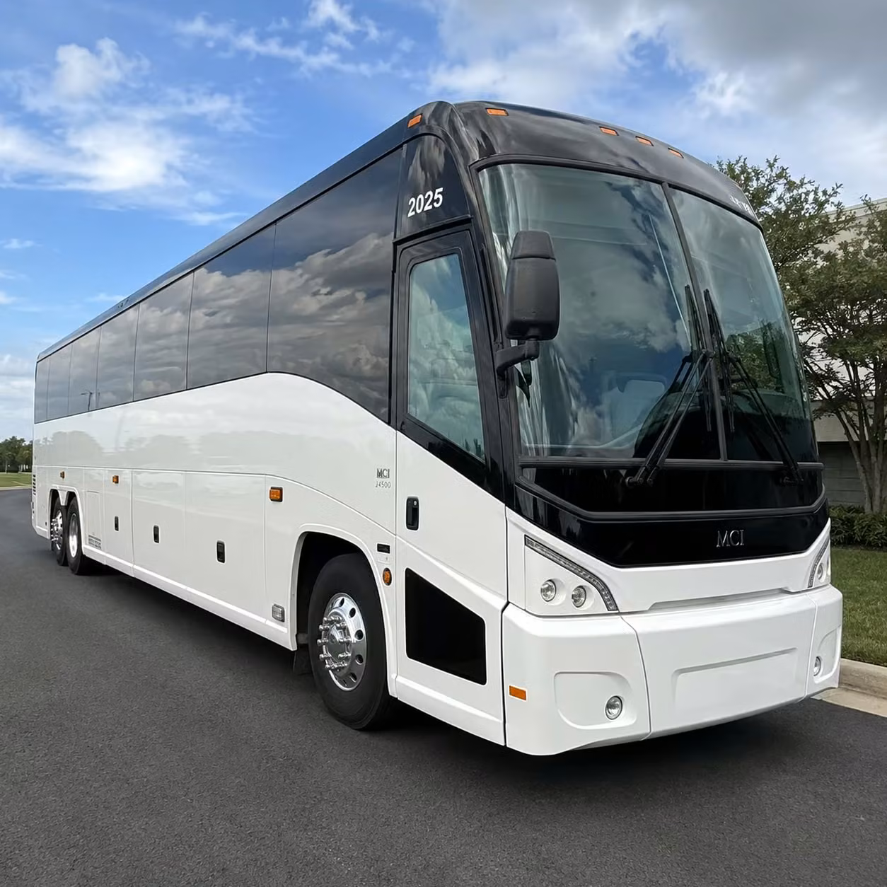 alexandria government contractor shuttle services made simple