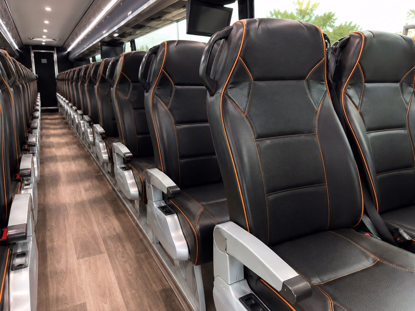 charter bus rentals to washington commanders games from alexandria